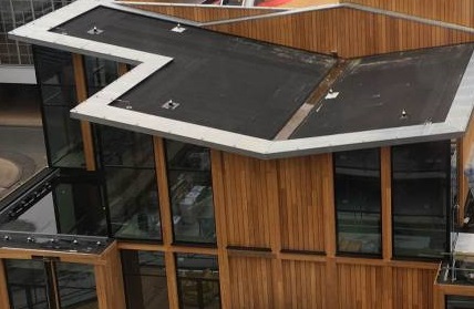 Zinken dakranden Pakhuis Meesteren windbestendig