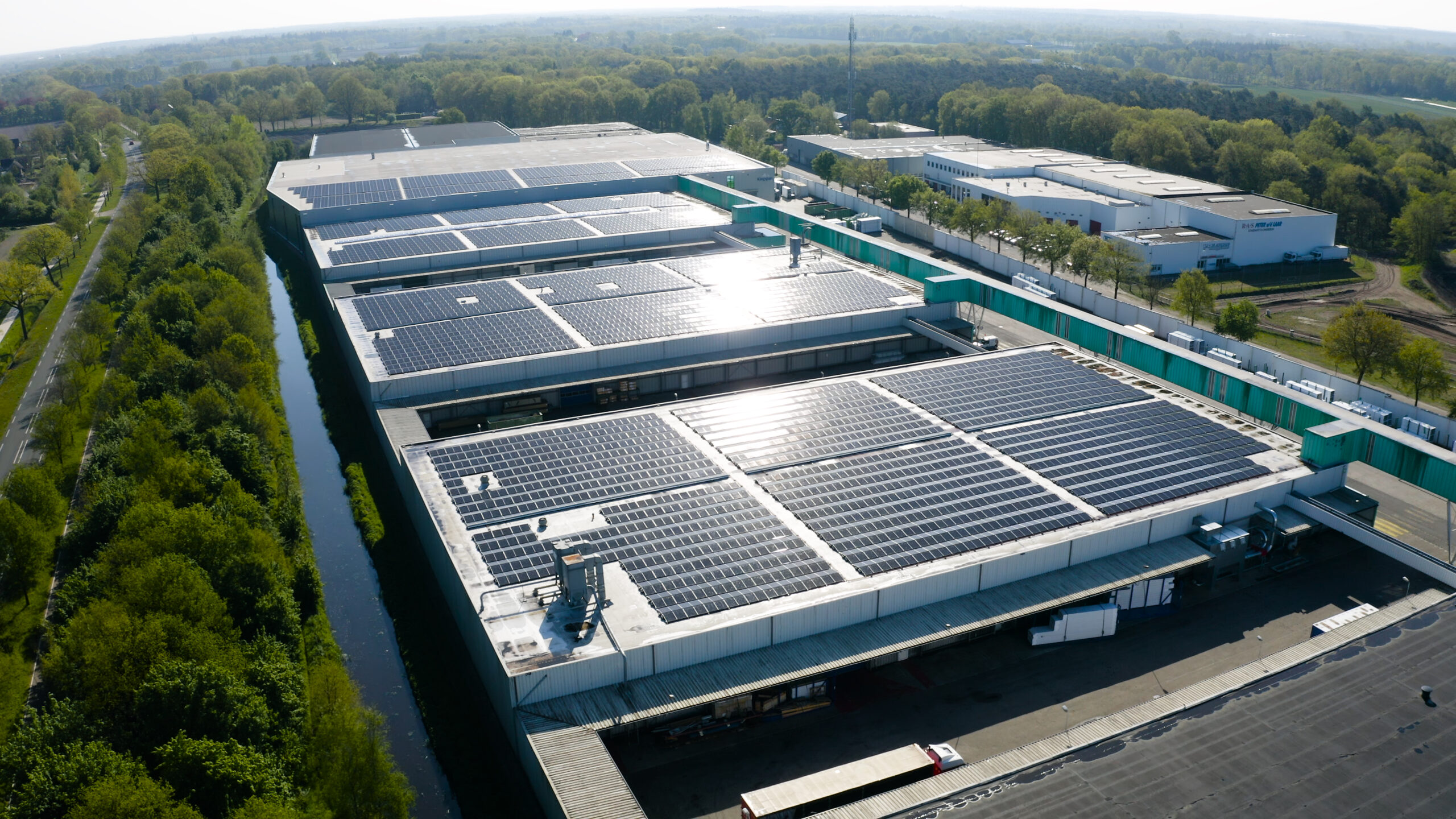 Bekijk het webinar ‘Zonnepanelen op het dak. Natuurlijk kan dat veilig!’